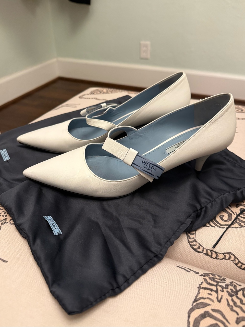 Pre-Loved Authentic Prada Kitten Heel Pumps